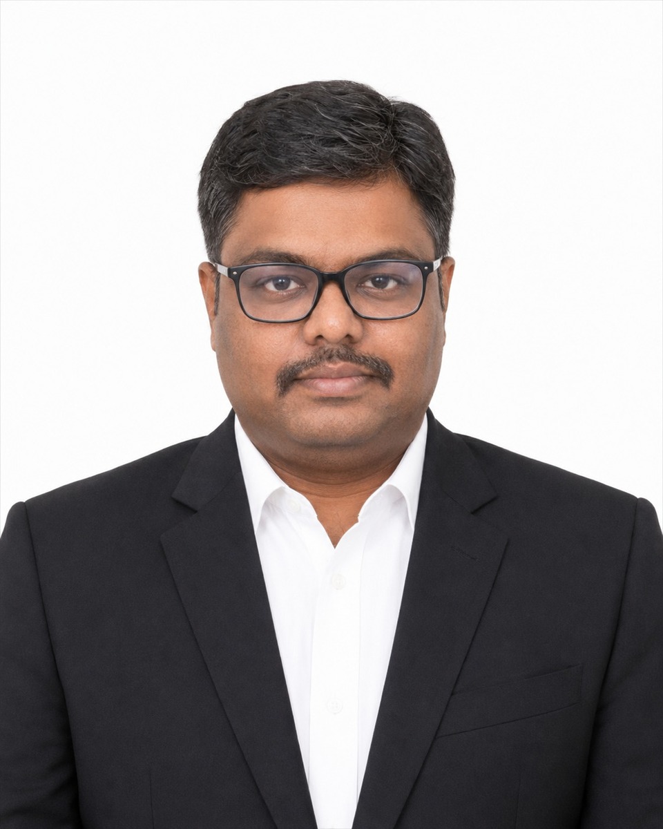 Mr. R. NAVEEN KUMAR