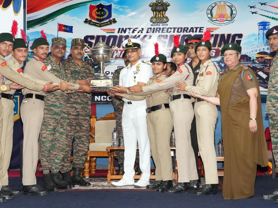 Commodore Nambiath Sudeep distributing prizes to cadets