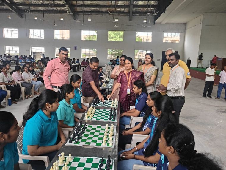 Chess tournament in play