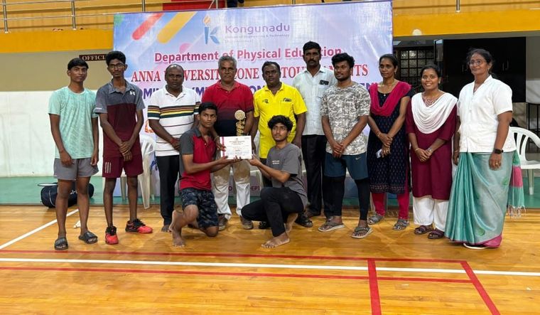 Certificate presentation at a zonal tournament
